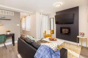 PRIME Walk Location - 2BR Units with King Bed - mins to Byward Market